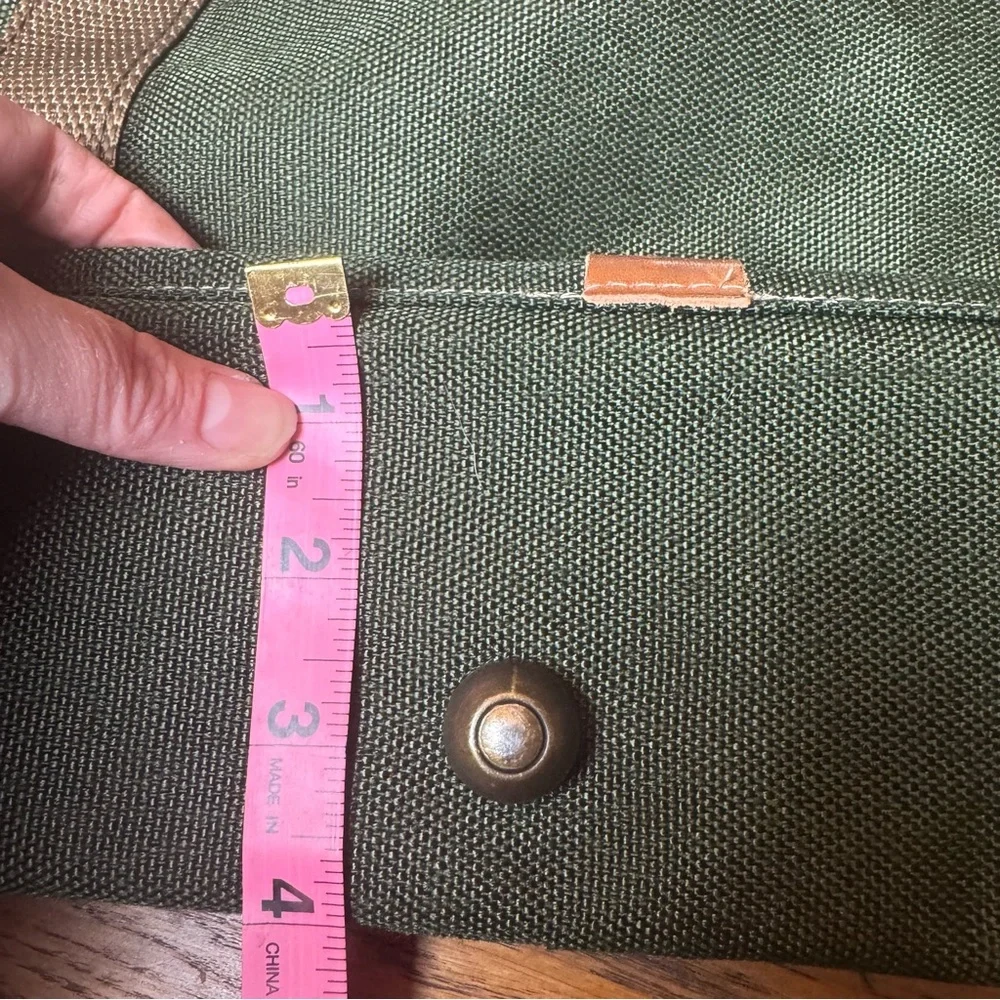 Tumi Green‎ Garment type Vintage Duffel Bag with Brown Accents